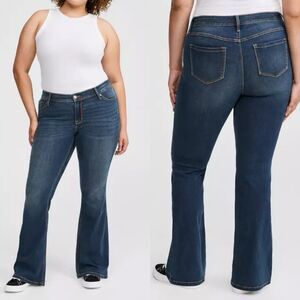 NWT Torrid Luxe Slim Boot Jean Mid Rise Blue Medium Wash Denim Plus Size 20R